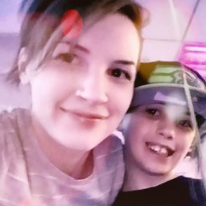 Meet your Posher, Stacie